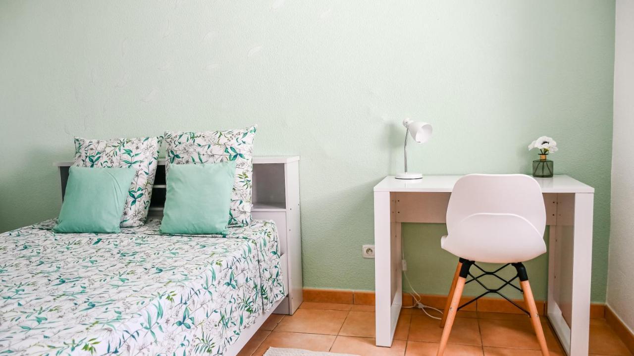 Charmant Appartement Aux Abymes Les Abymes Buitenkant foto
